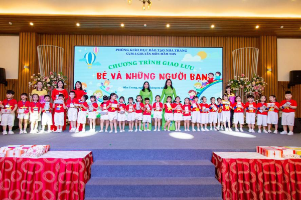 Chương trình giao lưu: "Bé và những người bạn"