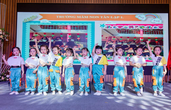 Chương trình giao lưu: "Bé và những người bạn"
